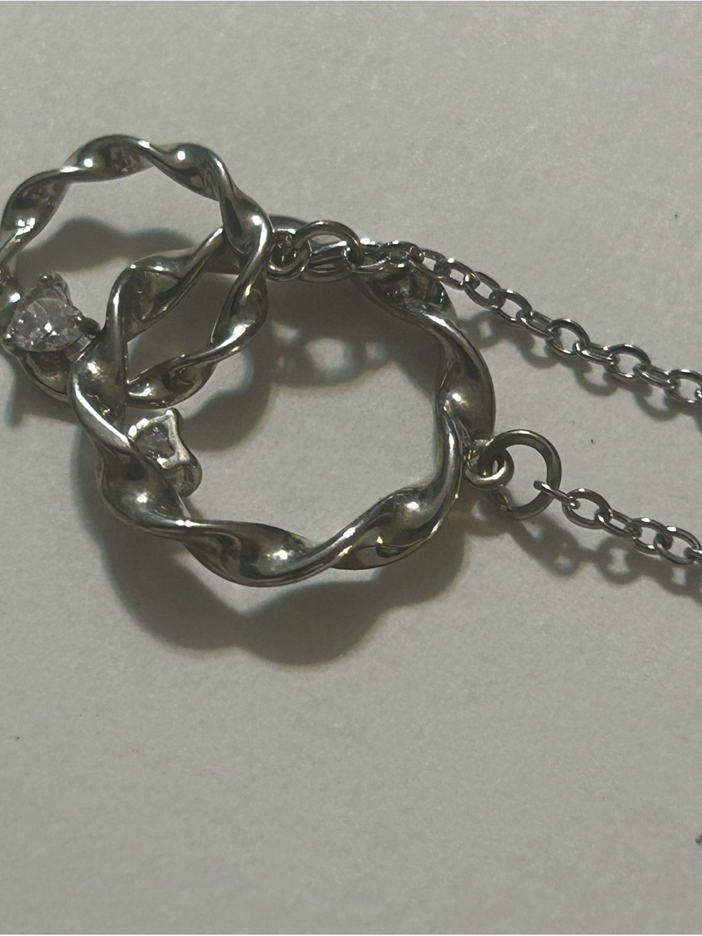 Silver Tone Interlocking Double Twisted Ring Pendant Necklace